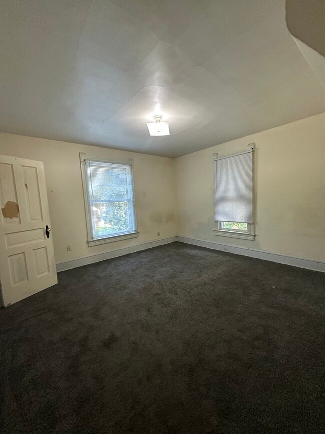 bedroom 1 - 750 8th St