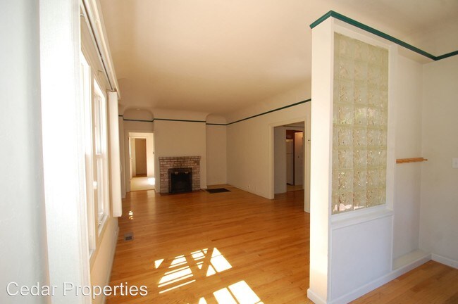 Foto del edificio - 1346 Bonita Ave