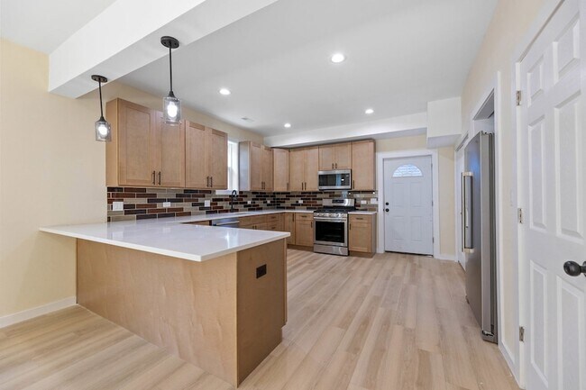 Foto del edificio - 76 N 4th St