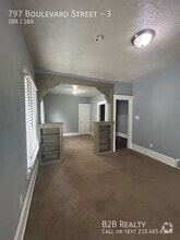 Building Photo - 797 Boulevard St