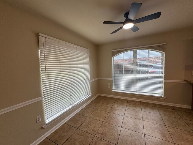 Foto del edificio - Beautiful Home For Lease In Walker!