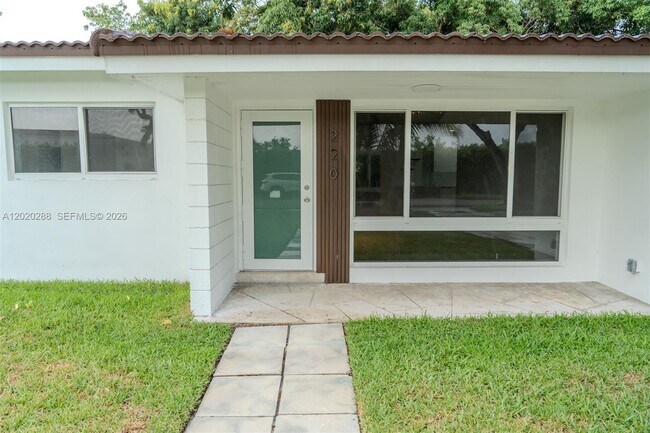 Building Photo - 220 NW 112th Terrace