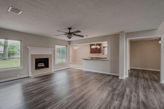 Building Photo - 706 S Diamondhead Blvd