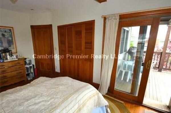 Primary Photo - 54 Atherton St