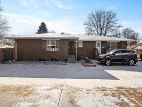 Building Photo - Alford1116 (DK-KS-RB)