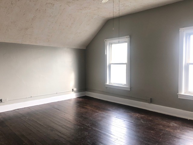 Building Photo - 324 S Mont Valla Ave