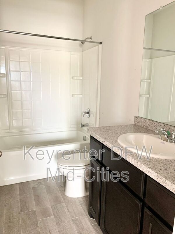 Foto del edificio - 9001 High Stirrup Ln