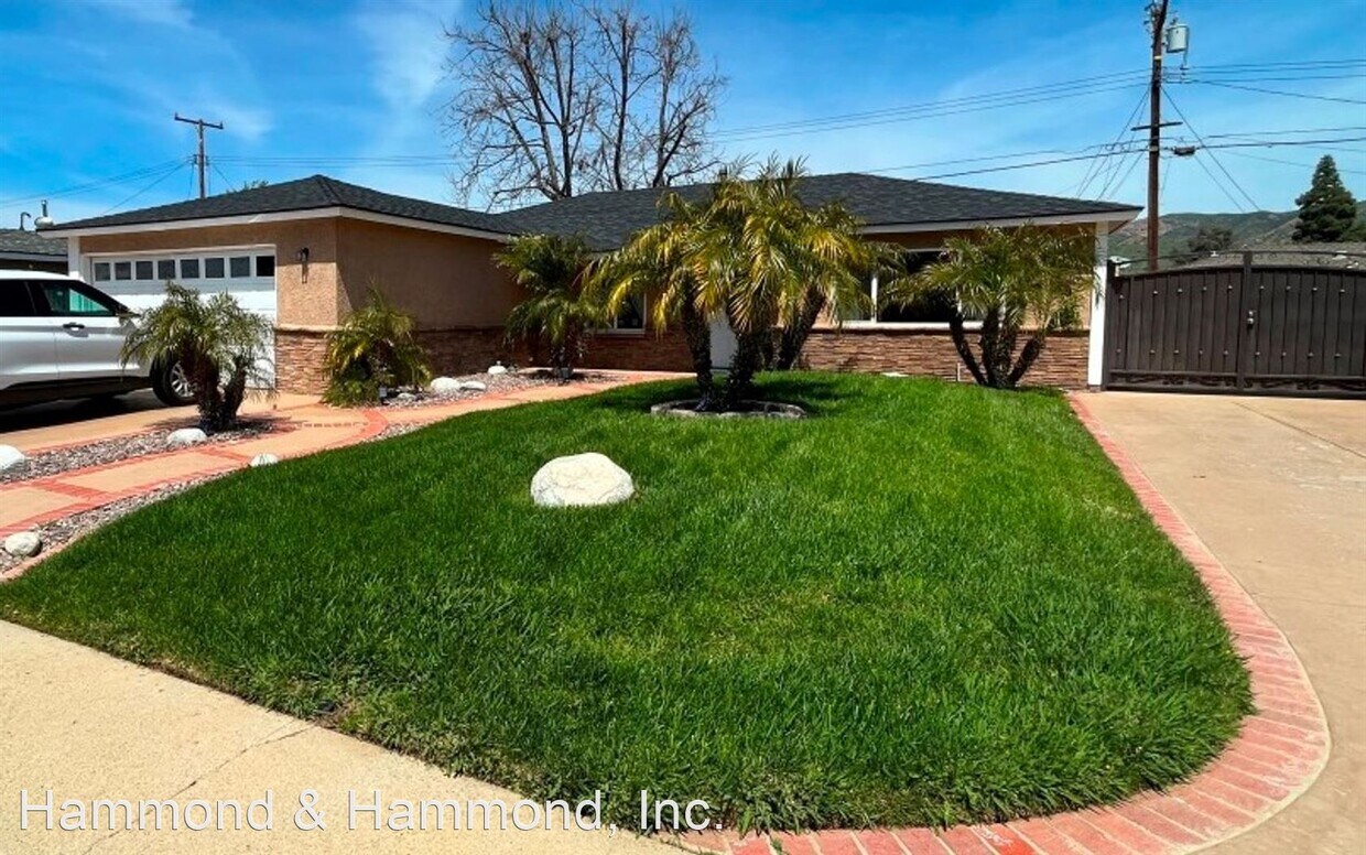 Primary Photo - 3 br, 2 bath House - 6271 Marsha Ave.