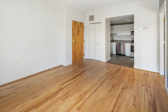 Foto del edificio - 1820 Lancaster St