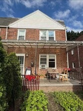 Building Photo - 68-48 Selfridge St