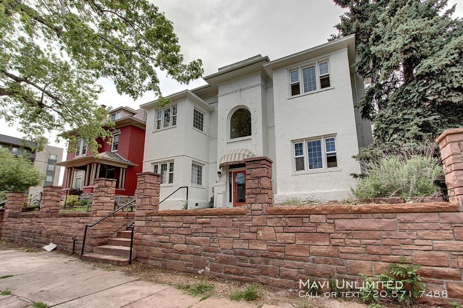 Primary Photo - 1311 N Downing St