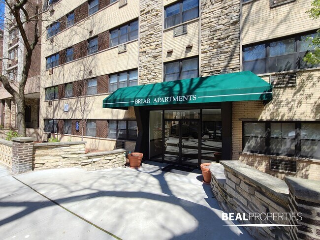 Foto del edificio - 510 W Briar