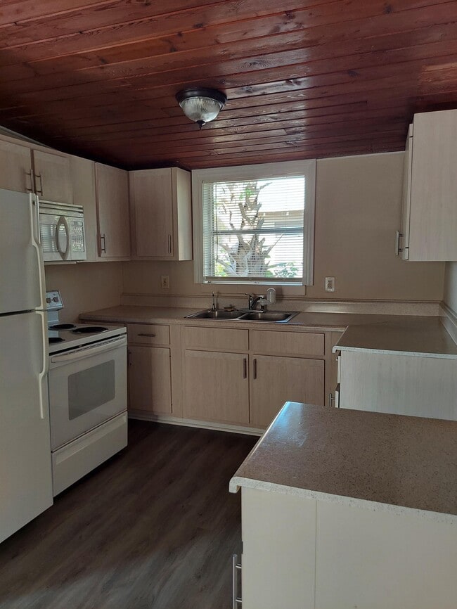 Photo - 1915 Hill Ave House