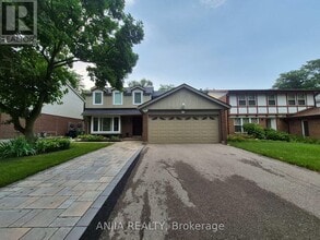 Building Photo - 132 Heatherside Dr