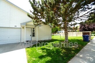 Building Photo - 46 3rd St