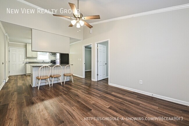 Foto del edificio - 302 E Hudson St