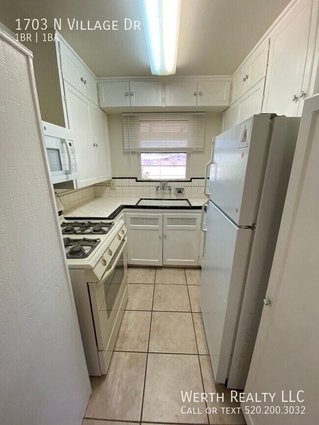 Foto del edificio - Quaint One Bedroom Desirable Location. Qua...