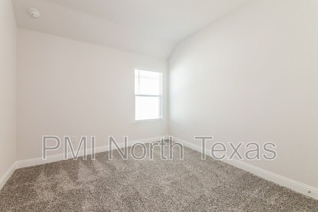 Building Photo - 2902 Cantoni Creek