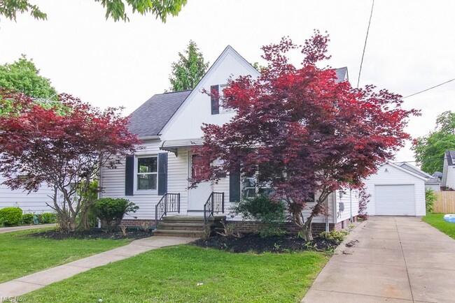 Building Photo - 19710 Pawnee Ave