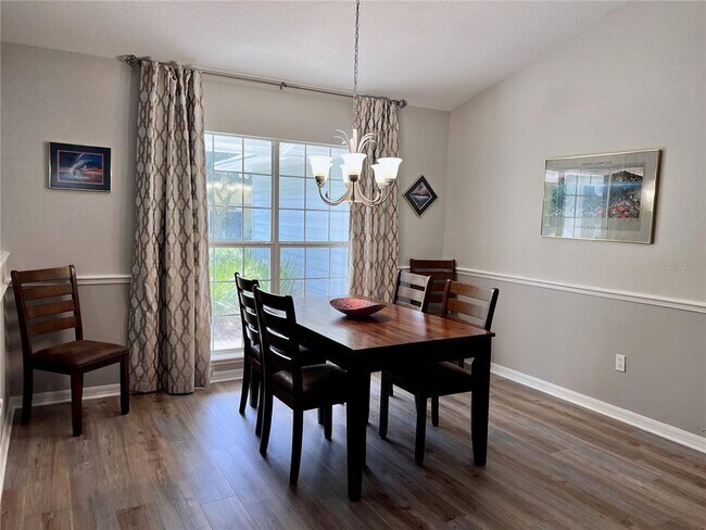 Foto del edificio - 6841 SW 80th Dr