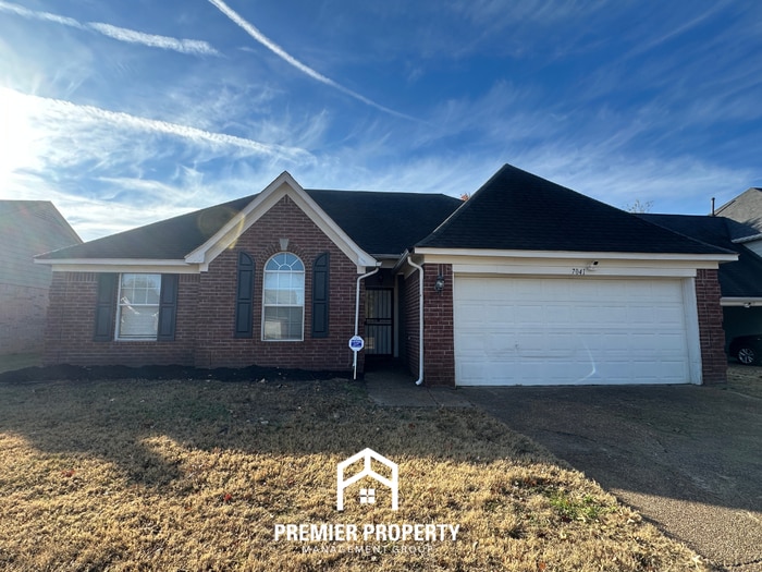 Photo - Charming 3-Bedroom Home for Rent in Memphis, TN - 7041 Ireland Drive