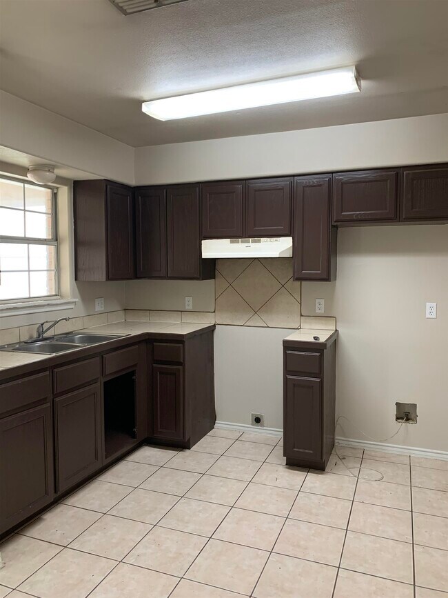 3709 Nubes Dr, Laredo, TX 78046 House Rental in Laredo, TX