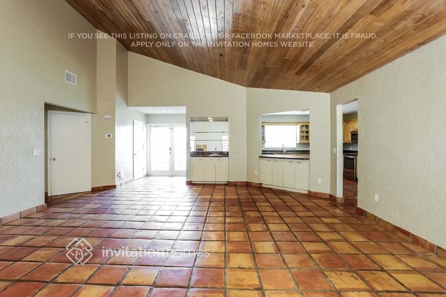 Foto del edificio - 7045 NW 3rd Ave