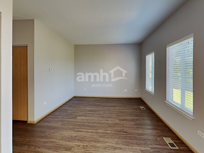 Building Photo - 4201 Klatt St