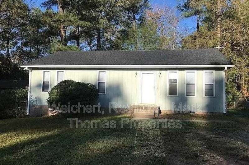 Primary Photo - 2708 S Roxboro St