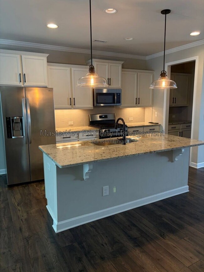 Foto del edificio - 727 Carraway Garden Dr