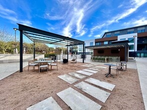 Building Photo - 2209 S 1st St