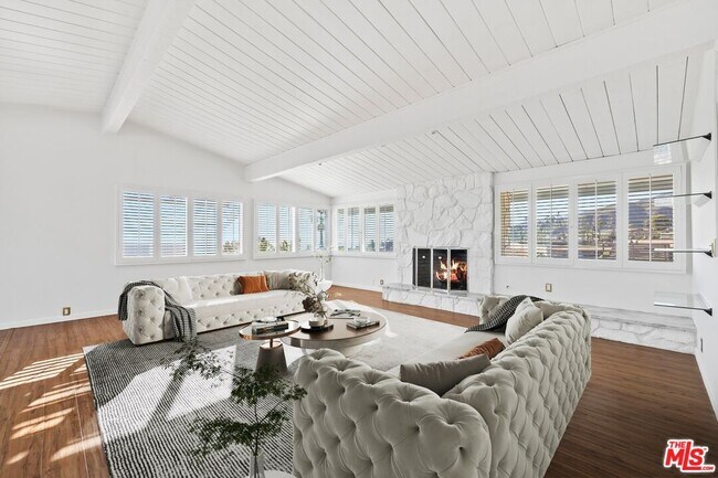 Building Photo - 918 Glenhaven Dr