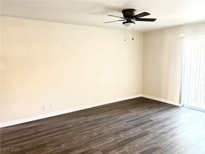 Building Photo - 5260 River Glen Dr