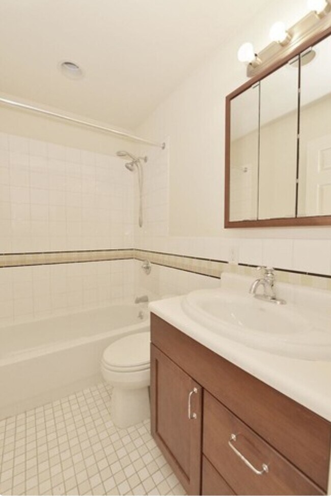 Foto del edificio - 124 W 133rd St
