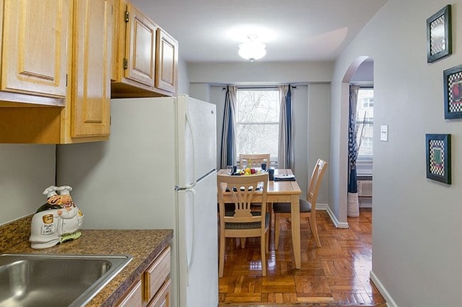 Building Photo - The Metropolitan Wynnefield