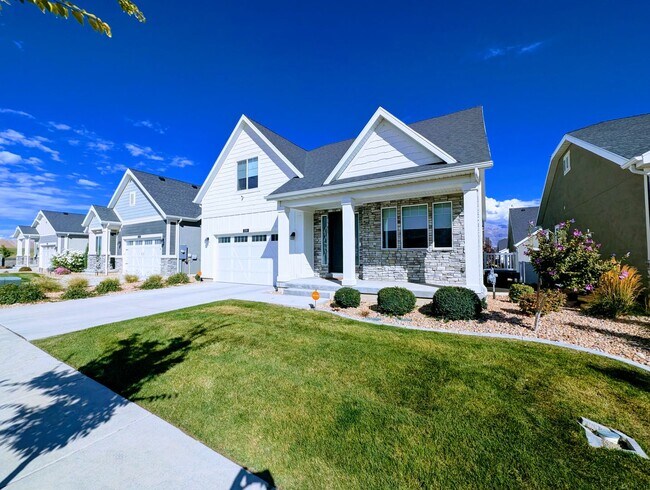 Foto del edificio - Lovely, spacious, newly built Lehi House!!