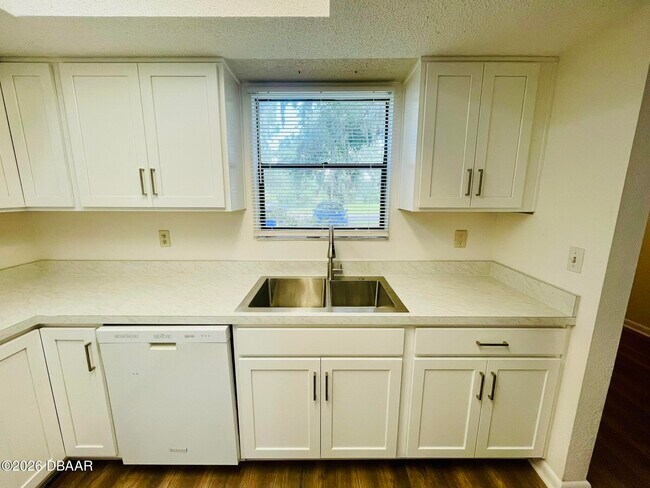 Foto del edificio - 112 Tomoka Meadows Blvd