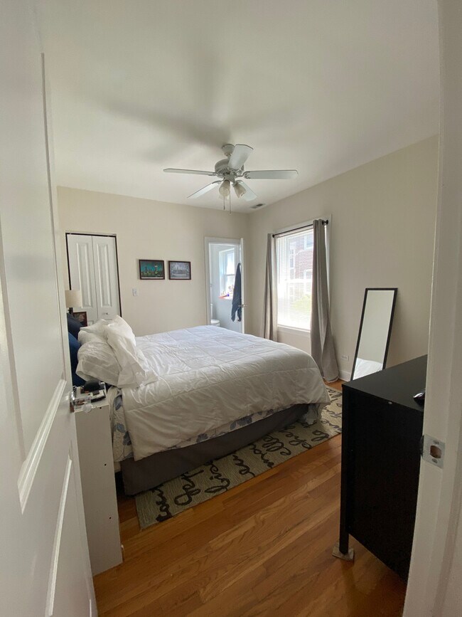 Foto del edificio - 1228 Elmwood Ave