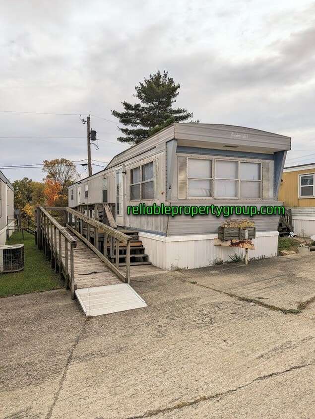 Foto principal - New Listing!!