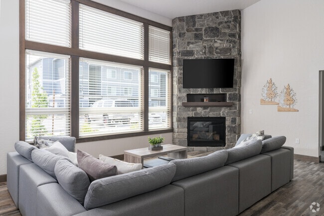 Clubhouse - The Residence at Corbin Crossing