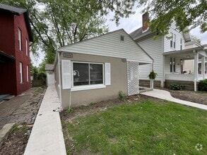 Building Photo - 2662-2664-2664 Findley Ave