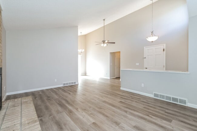 Building Photo - 8780 W Quarto Cir