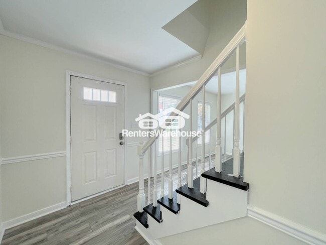 Building Photo - 700 Rumford Ct