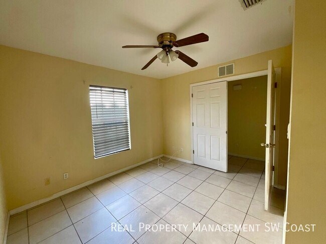 Foto del edificio - 3940 20th St W