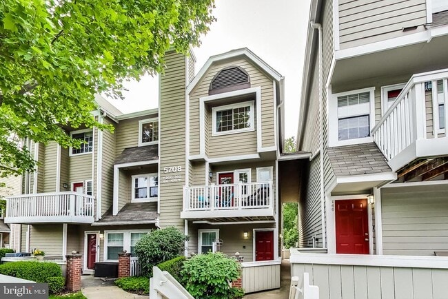 Building Photo - 5708 Chapman Mill Dr
