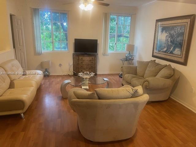 Foto del edificio - 2861 NE 185th St