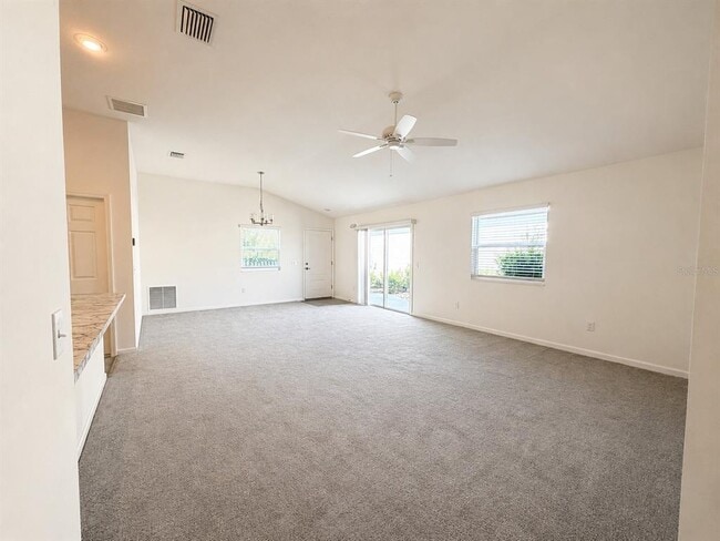 Building Photo - 2452 Soper St