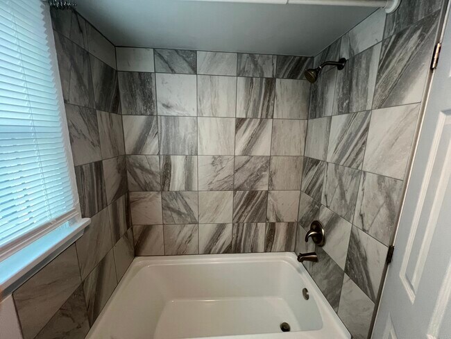 Foto del edificio - 22 Lockwood St