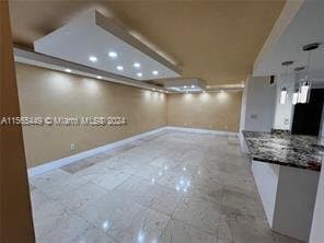 Foto del edificio - 840 Northeast 199th Street, Miami, FL 3317...