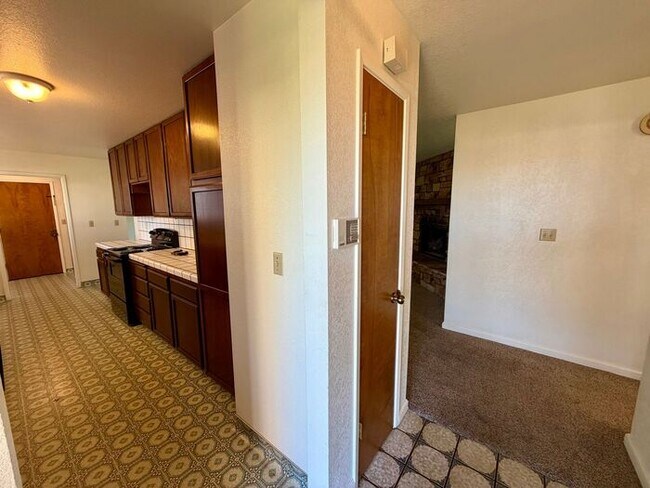 Foto del edificio - Lovely home in Marina available March 16, 2026!